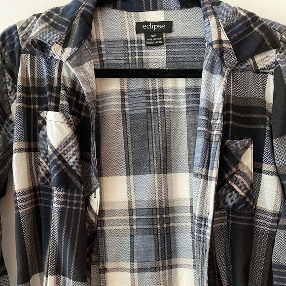 Eclipse plaid button down - Picture 2 of 2